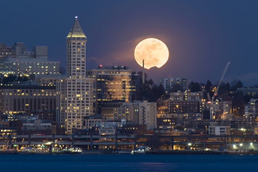 full moon Seattle Washington